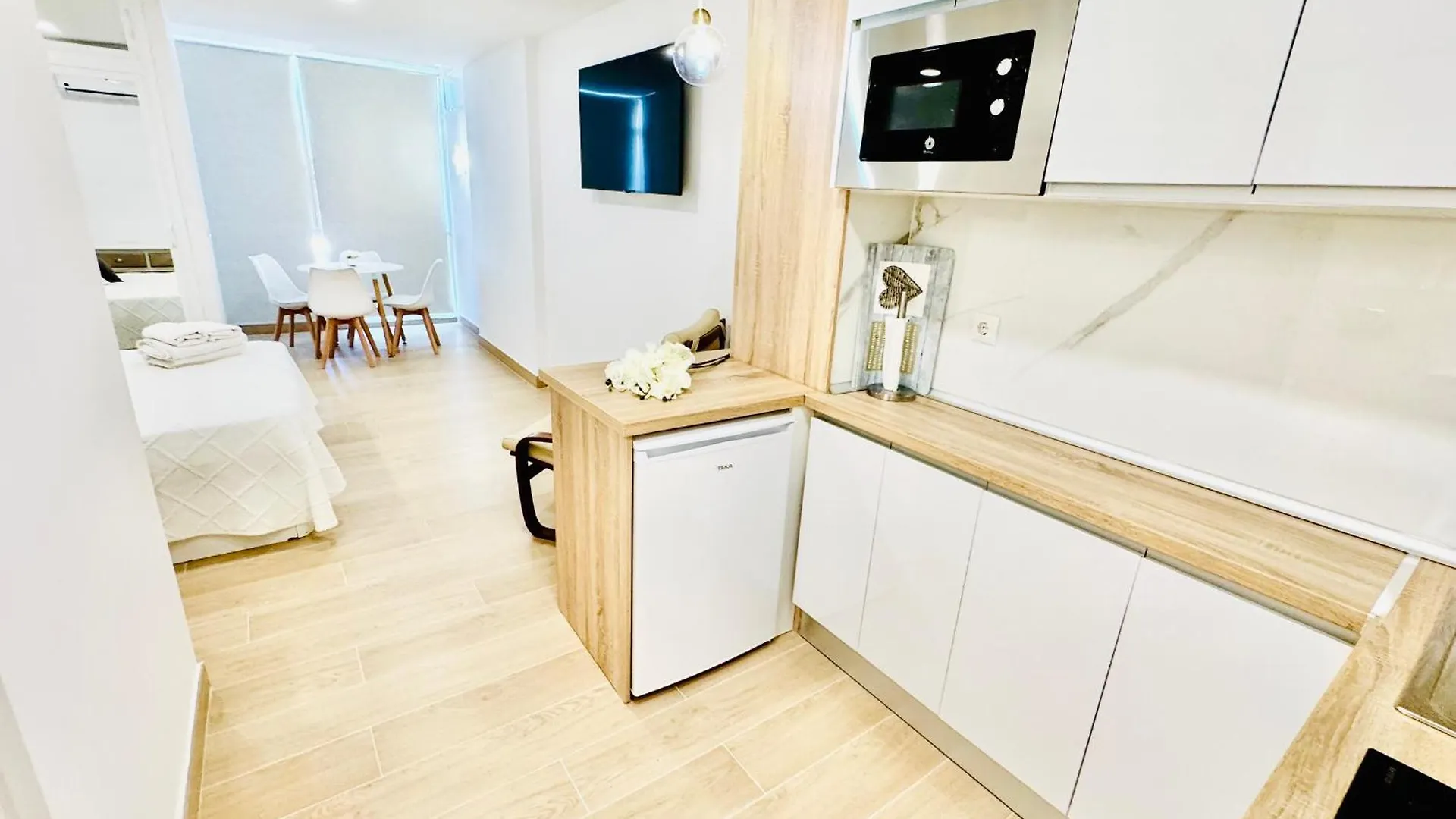 Nuevo Loft-Vistas Al Mar-Luminoso-Benalmadena Costa公寓 0*, 贝纳尔马德纳